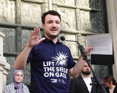 US Immigration Judge Orders Deportation of Palestinian-Supporting Leader Due to Inaccurate Information on Green Card Form